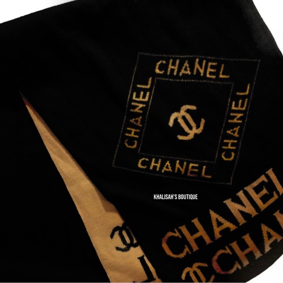 Authentic Chanel Vintage Scarf Wool Silk Blend In Excellent Condition! - Picture 6 of 11